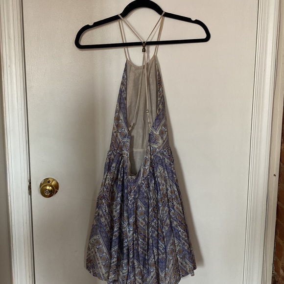 Backless Urban Outfitters Dress with adjustable straps - Picture 2 of 3